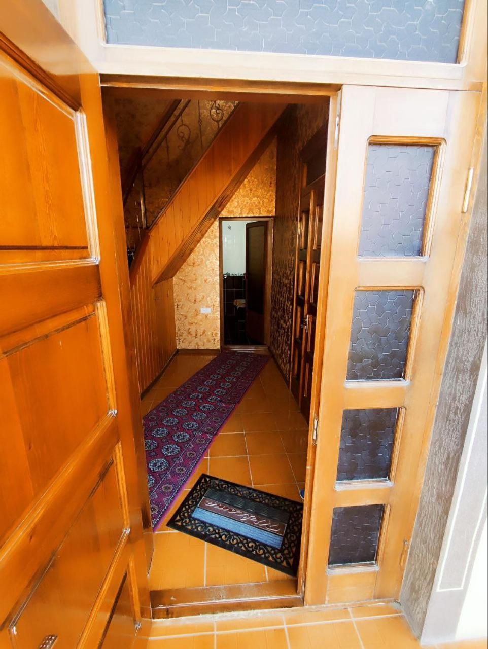 מלון בוקורו House Samandar מראה חיצוני תמונה